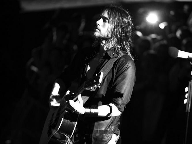 30 Seconds To Mars - Under Pressure