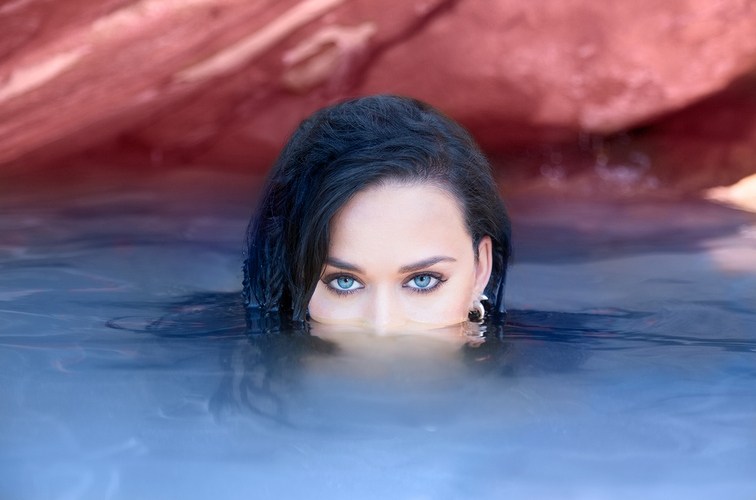 Katy Perry - Rise