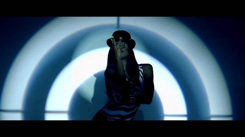Kelly Rowland - Down For Whatever