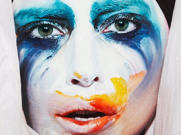 Lady Gaga - Applause