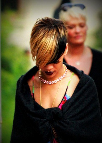 Rihanna - Te Amo