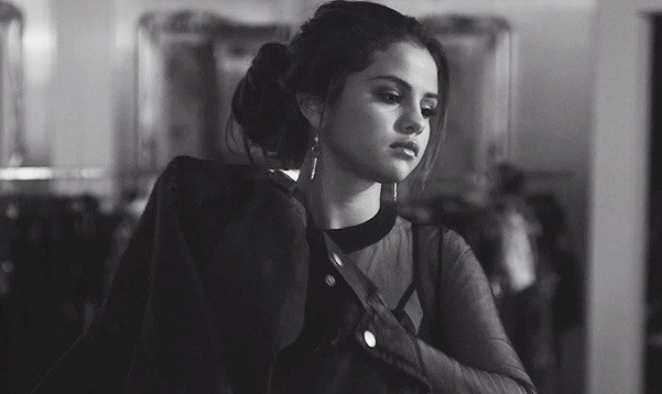 Selena Gomez - The Heart Wants What It Wants