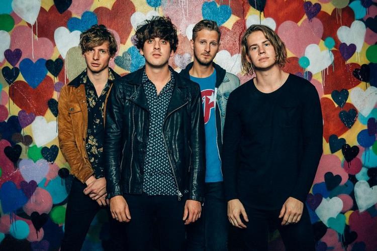 Circa Waves