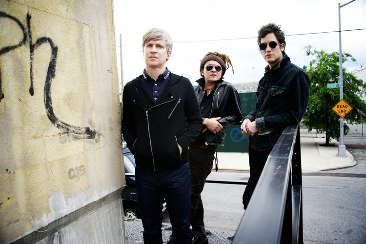 Nada Surf