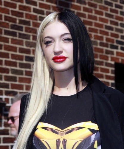 Porcelain Black