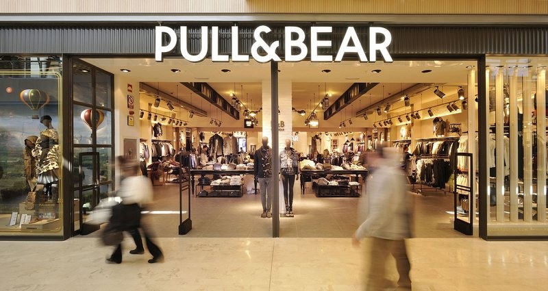 Pull And Bear