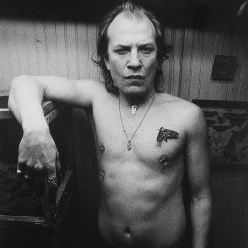 Q Lazzarus - Goodbye Horses