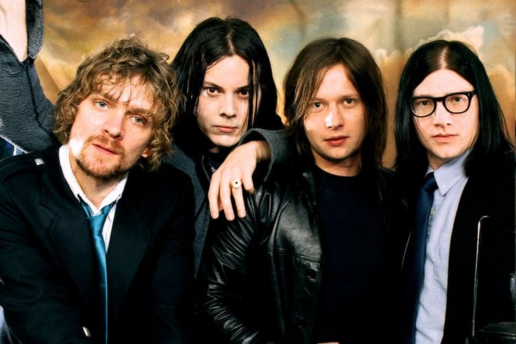 Raconteurs, The