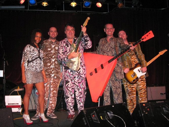 Red Elvises