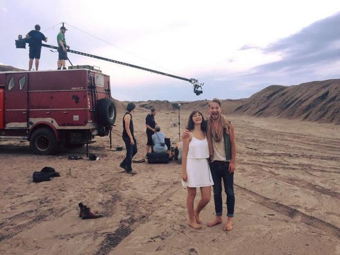 Zwei von Millionen - Auf Deine Freiheit